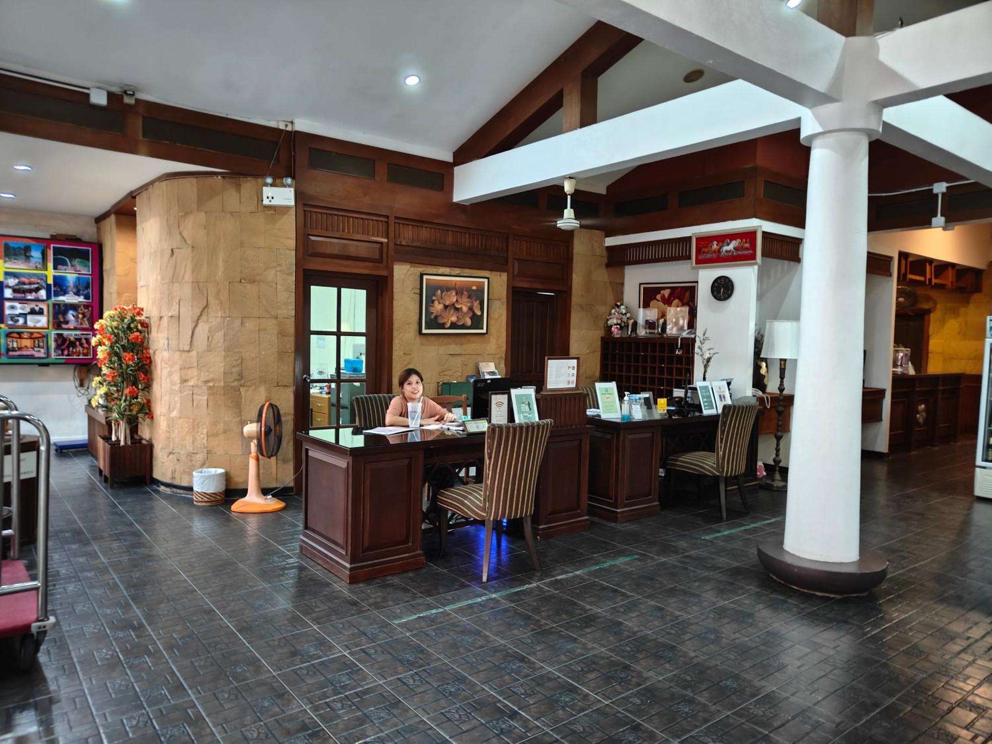 Phuket Leelavadee Hua Ting Resort Patong Экстерьер фото