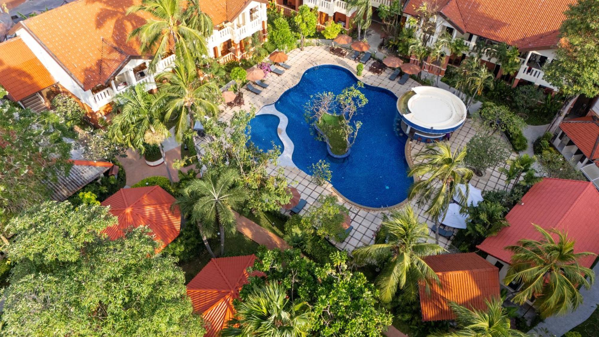 Phuket Leelavadee Hua Ting Resort Patong Экстерьер фото