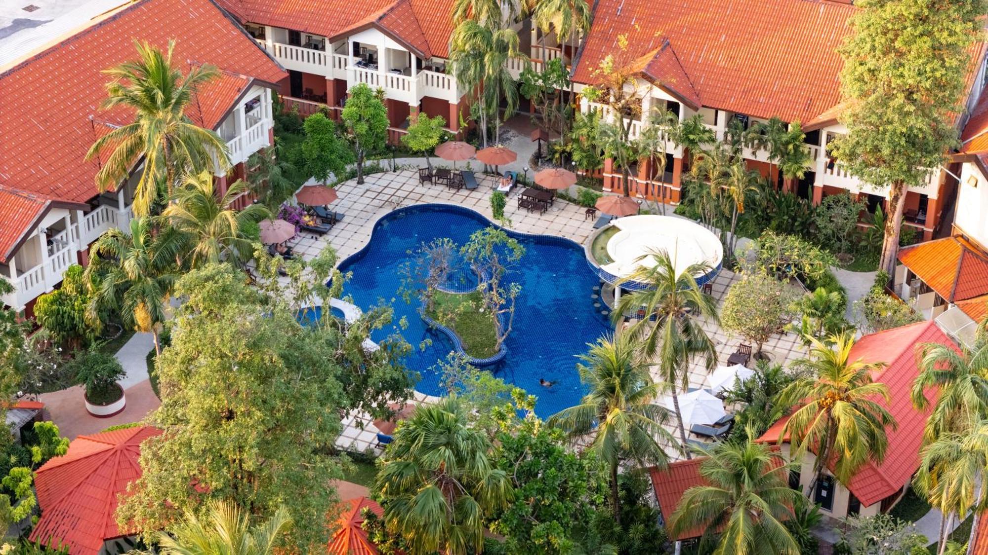 Phuket Leelavadee Hua Ting Resort Patong Экстерьер фото