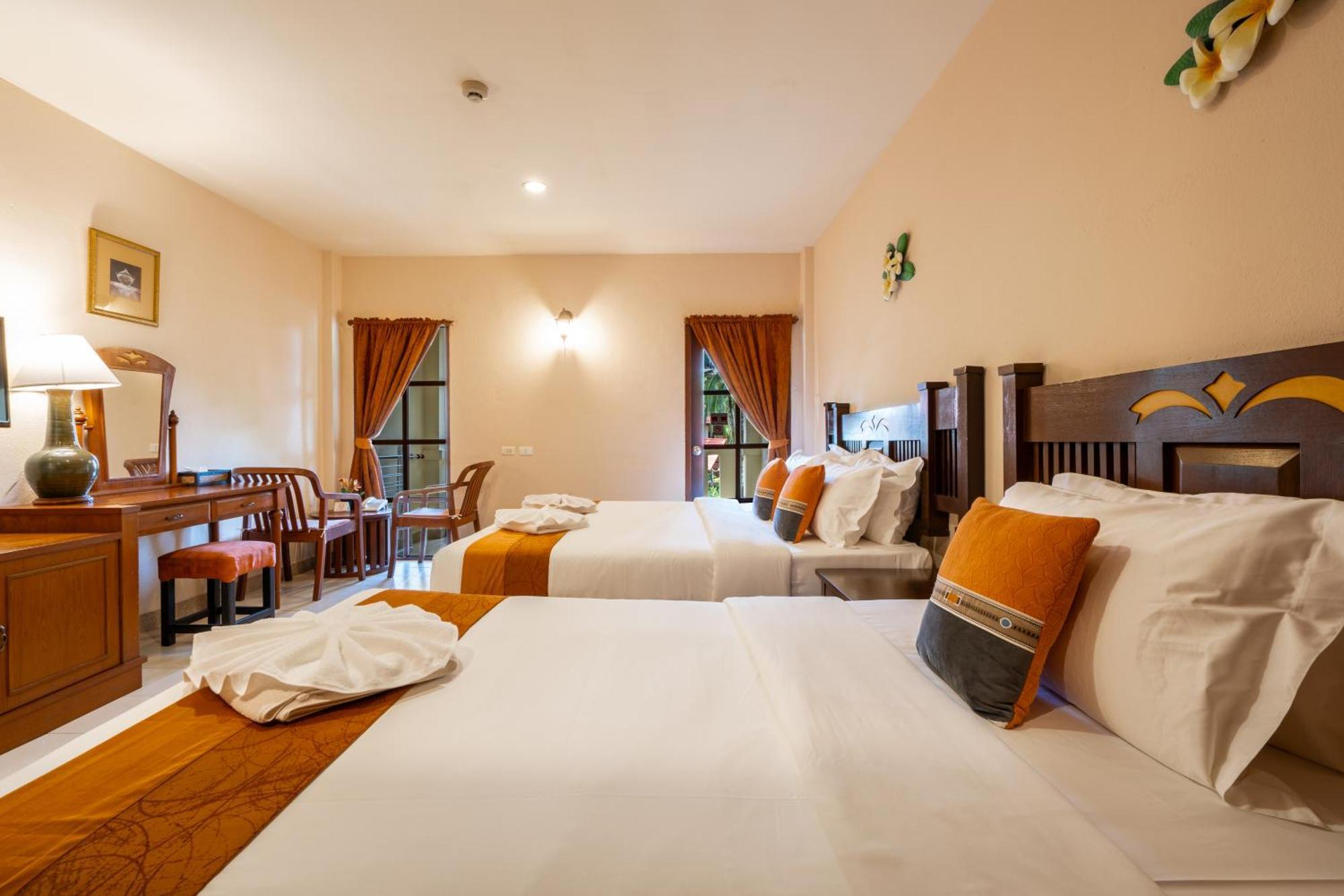 Phuket Leelavadee Hua Ting Resort Patong Экстерьер фото