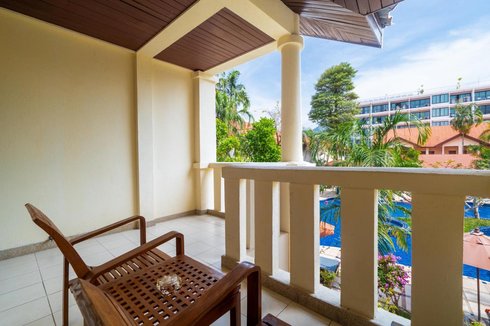 Phuket Leelavadee Hua Ting Resort Patong Экстерьер фото