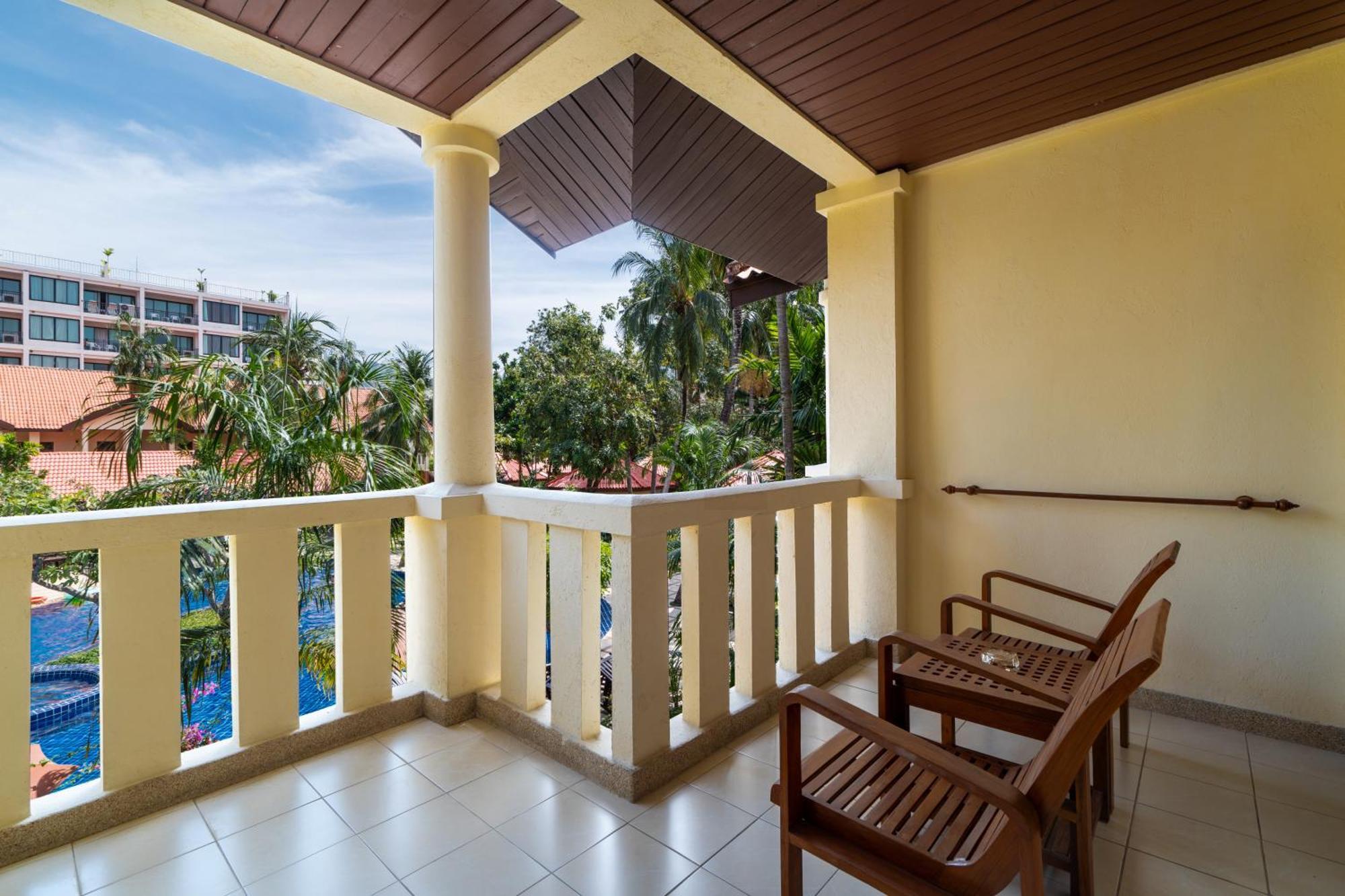 Phuket Leelavadee Hua Ting Resort Patong Экстерьер фото