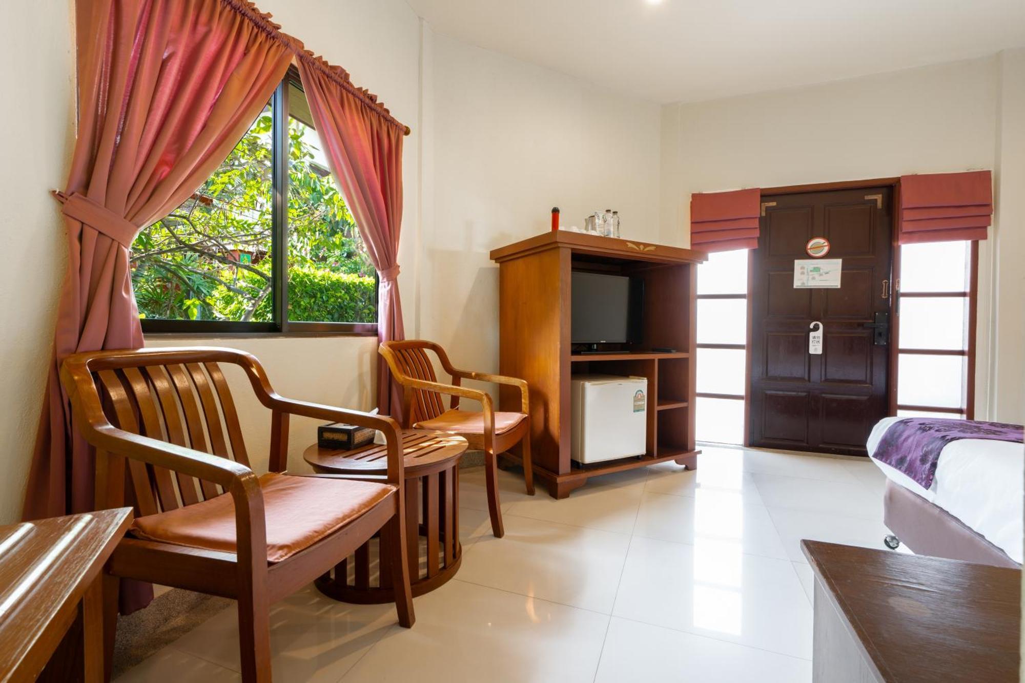 Phuket Leelavadee Hua Ting Resort Patong Экстерьер фото
